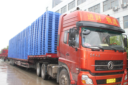 林輝塑業(yè)給您帶來高溫預警，本周高氣溫都在30°C+