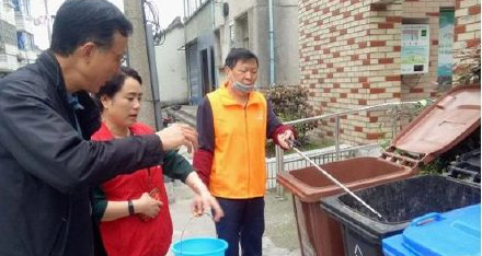 上海干濕分類垃圾桶紅色垃圾桶應(yīng)該放什么？能放什么？